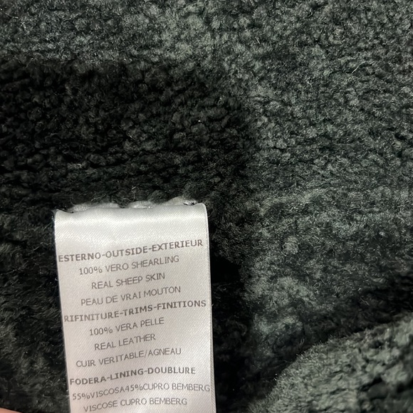 Longchamp shearling sheep skin winter coat in green with black leather pockets - Picture 8 of 8